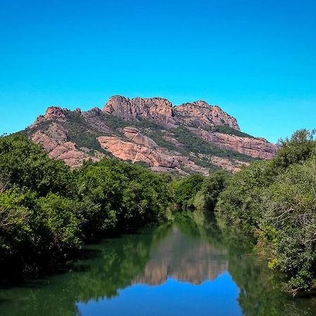 Roquebrune-Sur-Argens, Villa 2 Pieces, 4 Personnes ภายนอก รูปภาพ