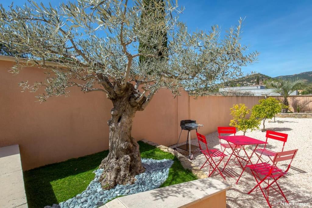 Roquebrune-Sur-Argens, Villa 2 Pieces, 4 Personnes ภายนอก รูปภาพ
